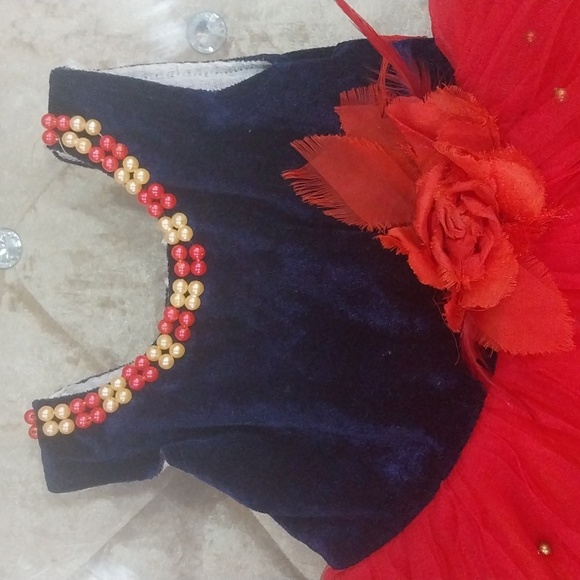 Kids partywear frock - Picture 2 of 4